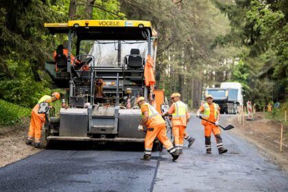 Asphalting and maintenance of streets