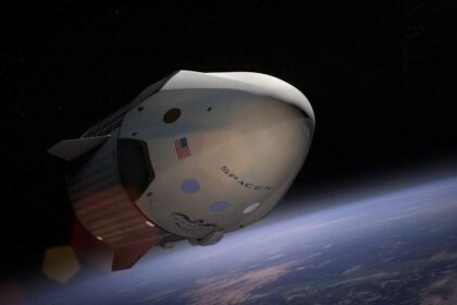 NASA. Spaceship