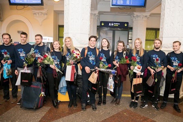 The winners of the prestigious biology competition "iGEM" were met at the Vilnius airport