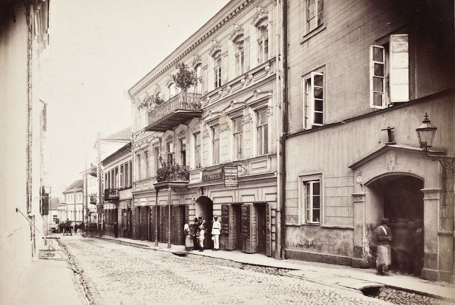Dominikonų Street, Wrocław National Museum