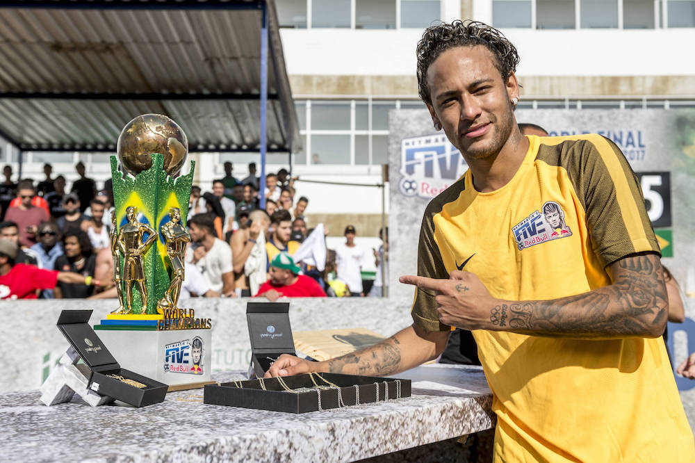 Selections for the extreme football championship "Neymar Jr's Five" start in Lithuania