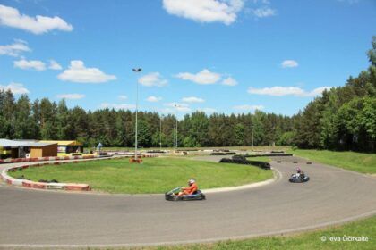 Brick kart track