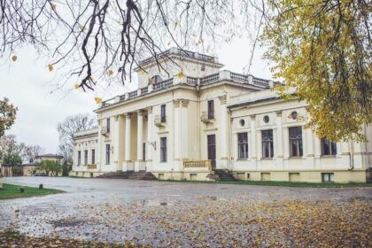 Trakai Voke manor and park