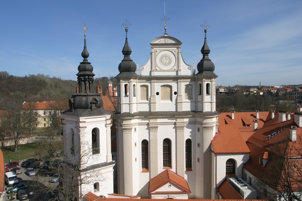 Šv. arkangelo Mykolo bažnyčia ir buvęs bernardinių vienuolynas, kuriame 2009 m. atsidarė Bažnytinio paveldo muziejus.