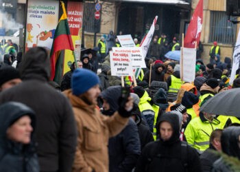 В Вильнюсе начался сельскохозяйственный митинг. Вильнюс, 2024 января 01 г. (Паулюс Пелецкис/BNS).